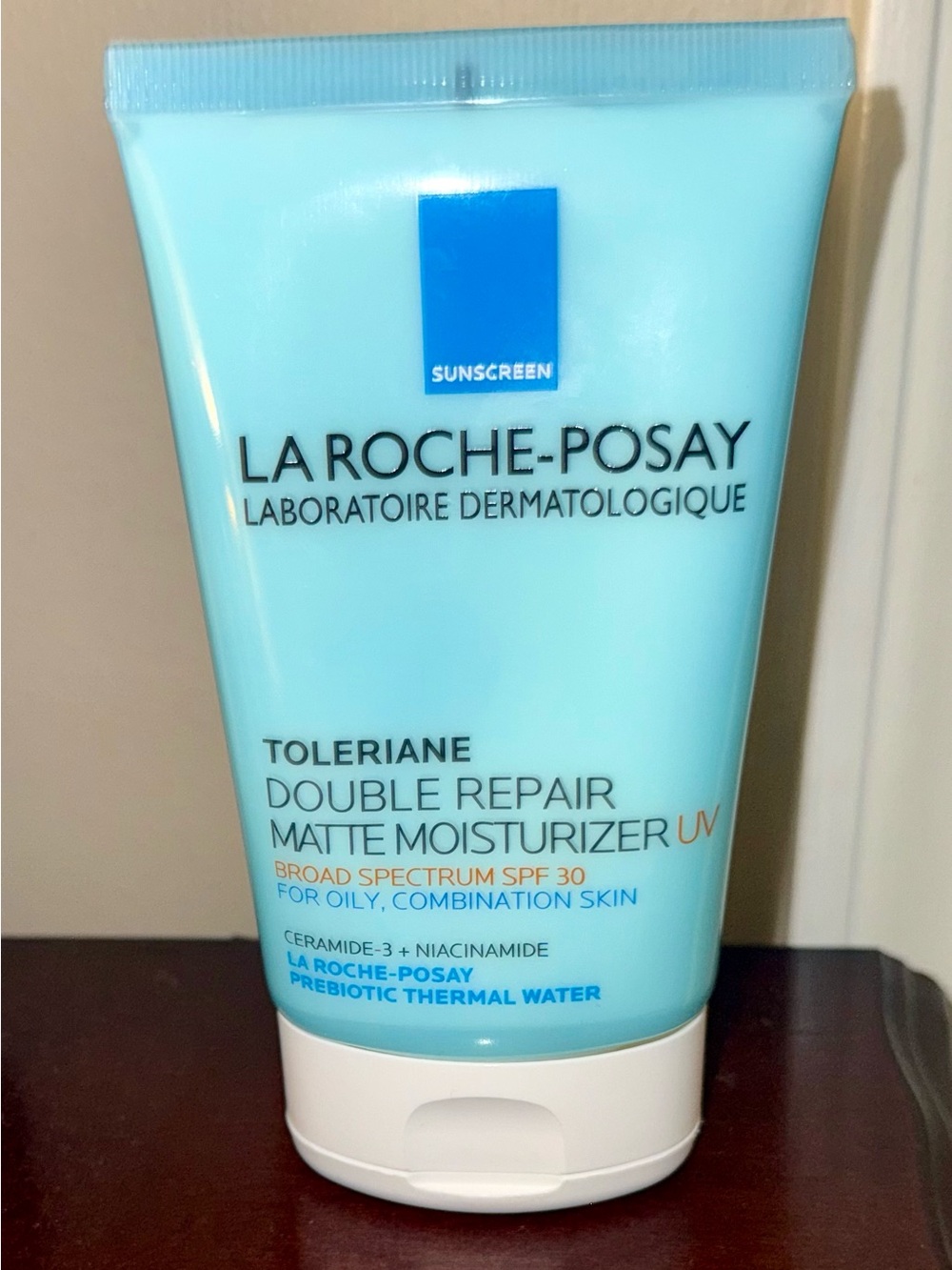 NWOT- La Roche-Posay Toleriane Double Repair Matte Moisturizer SPF 30